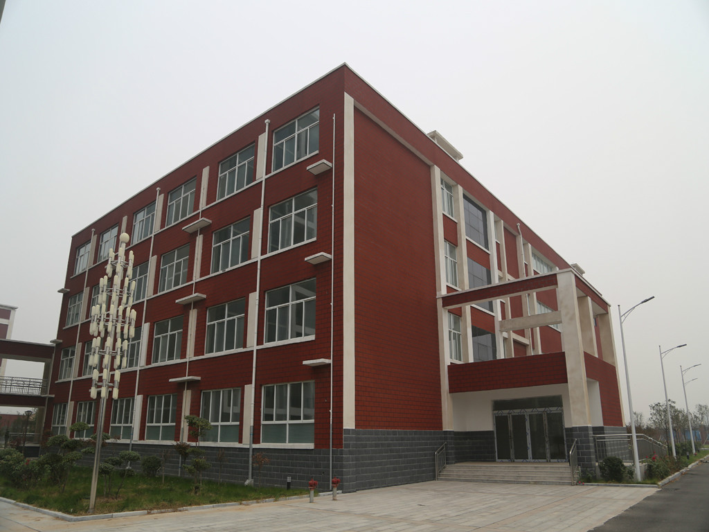 濮阳市华龙区建设工程规划批前公示(濮东中学)